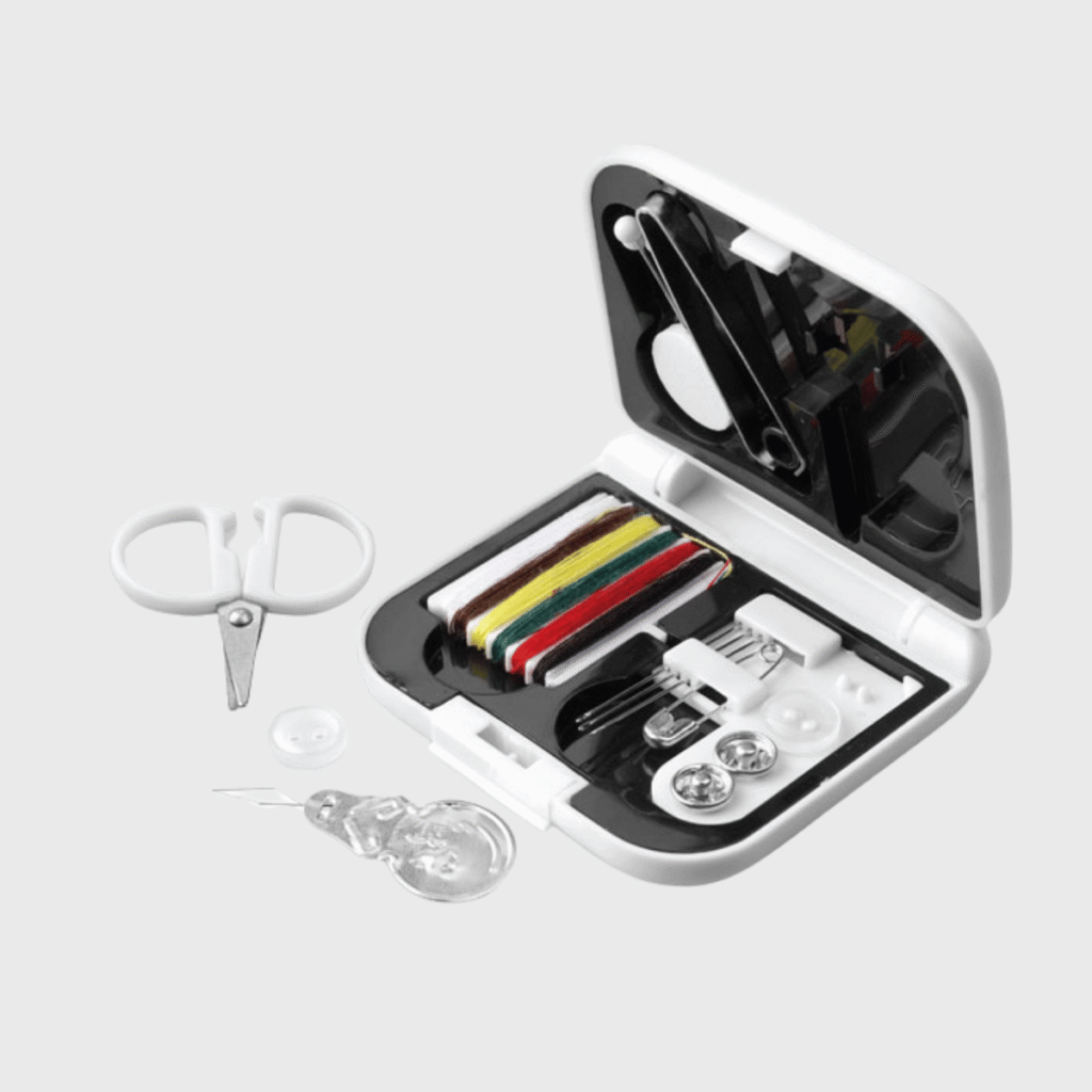 Set de couture de voyage compact